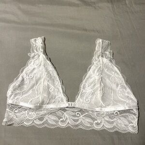 Elegant White Lace Bralette B cup w/front closure
